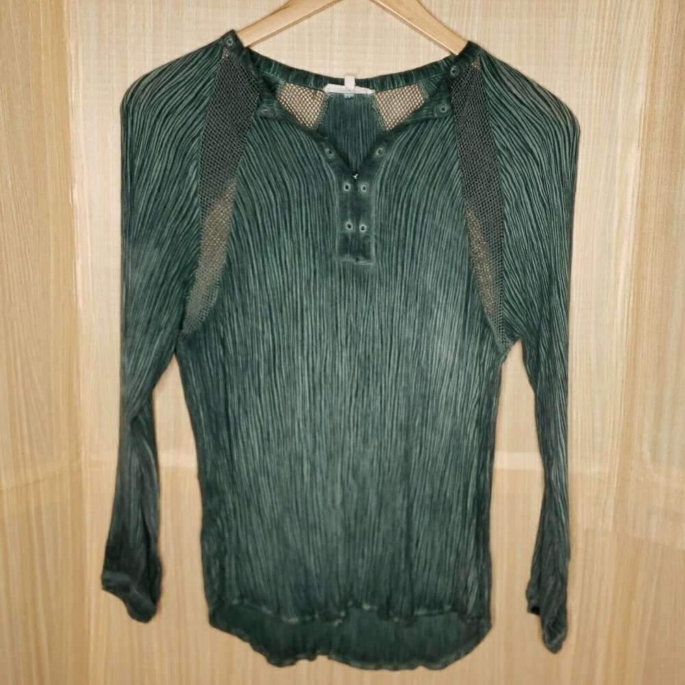Honey Belle  Green Crepe Rayon Long Sleeve Top